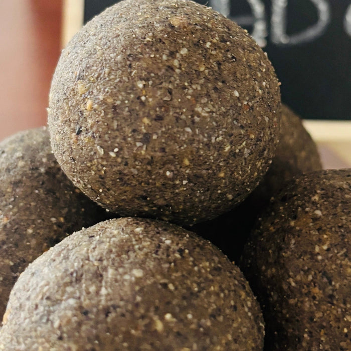 Sesame Ladoo